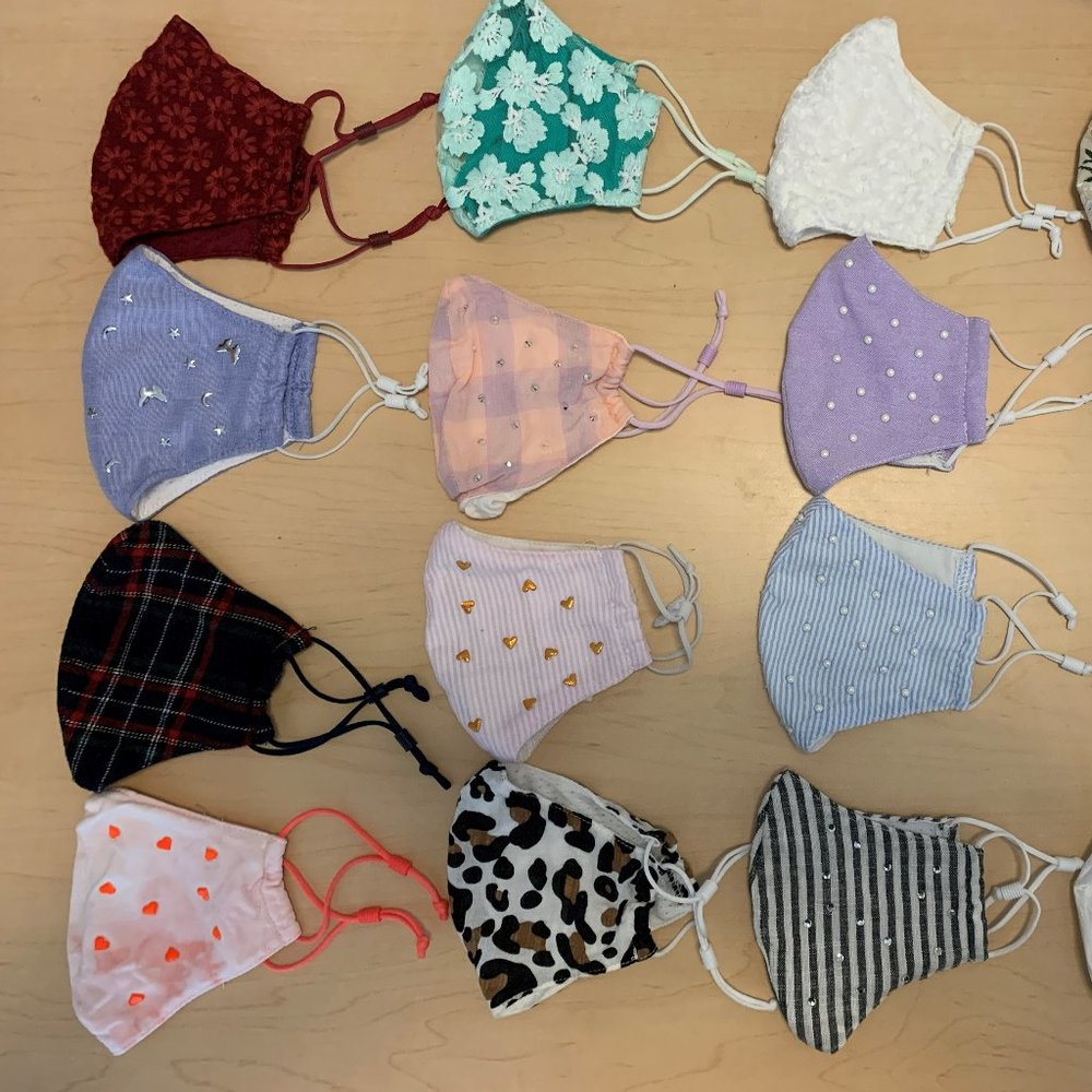 Lele Sadoughi Face Masks x 16